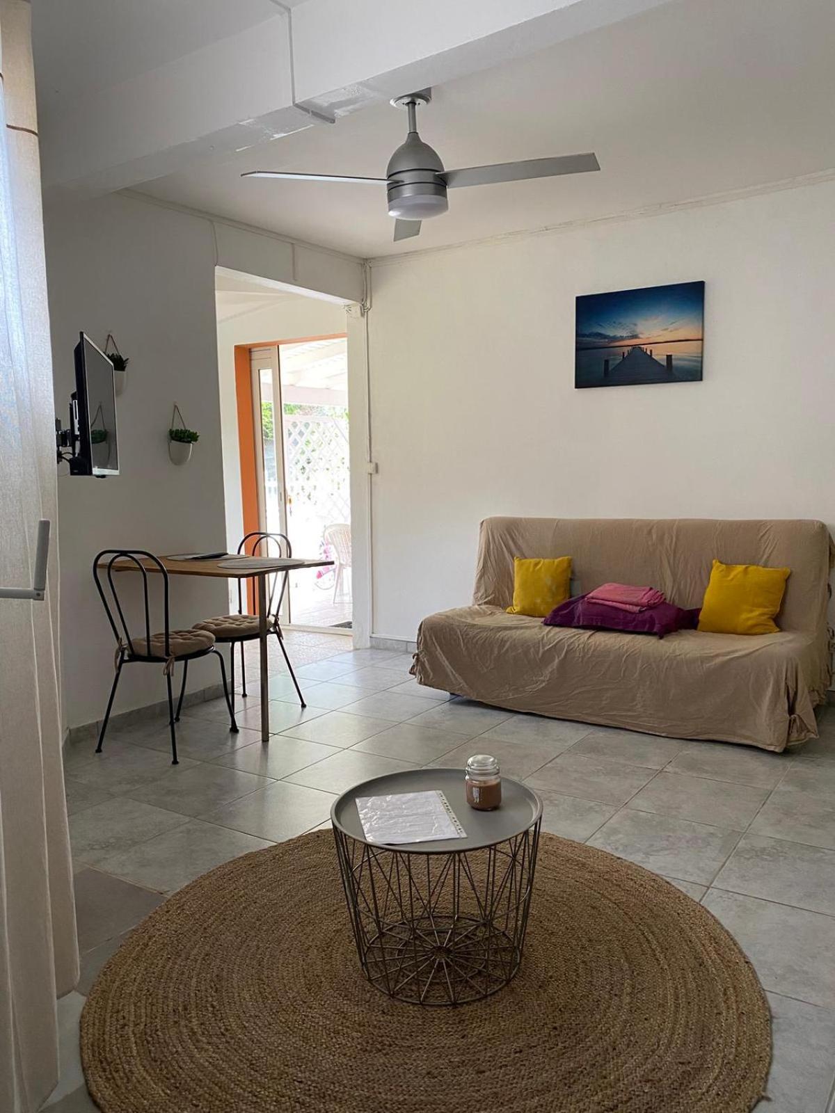 Aquaverde Eco Et Confort- Bas De Villa Avec Jardin Et Parking Le Gosier  Eksteriør billede